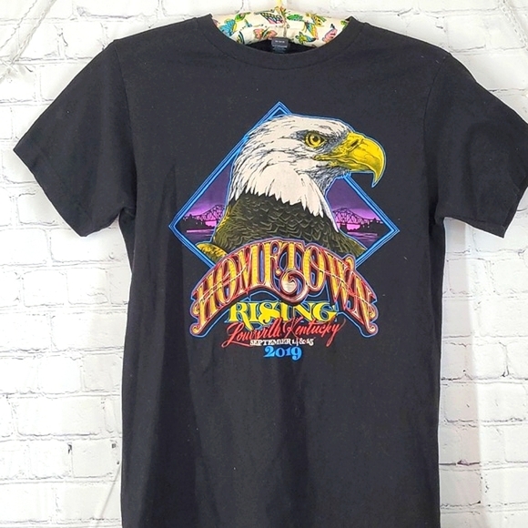 Hometown Rising Country Music Festival 2019 Louisville Kentucky Graphic Tshirt S - Picture 8 of 17
